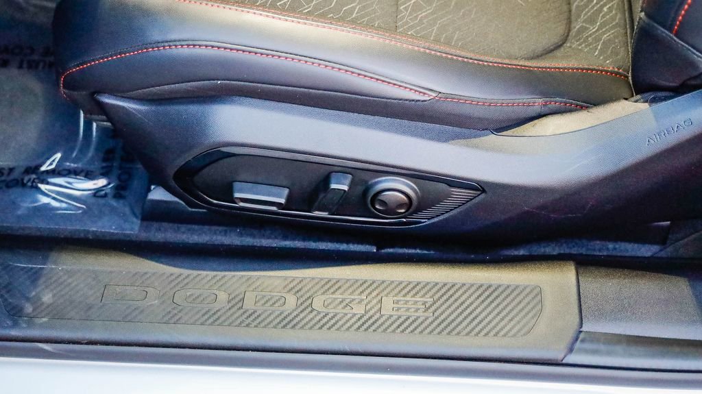 Used 2025 Dodge Charger R/T w/ Quick Order Package 25M R/T image 21