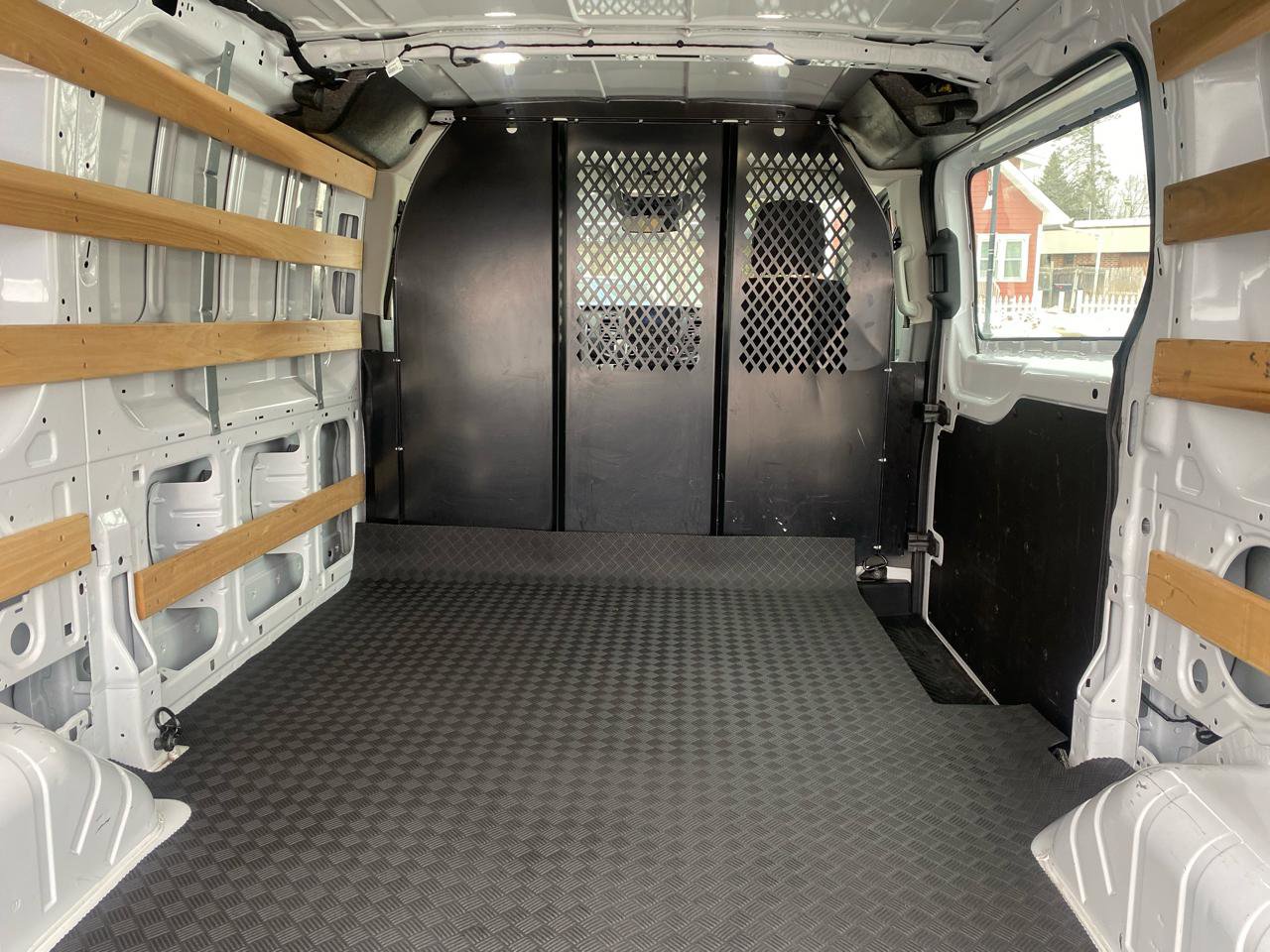 Used 2024 Ford Transit 250 Low Roof w/ Exterior Upgrade Package image 11