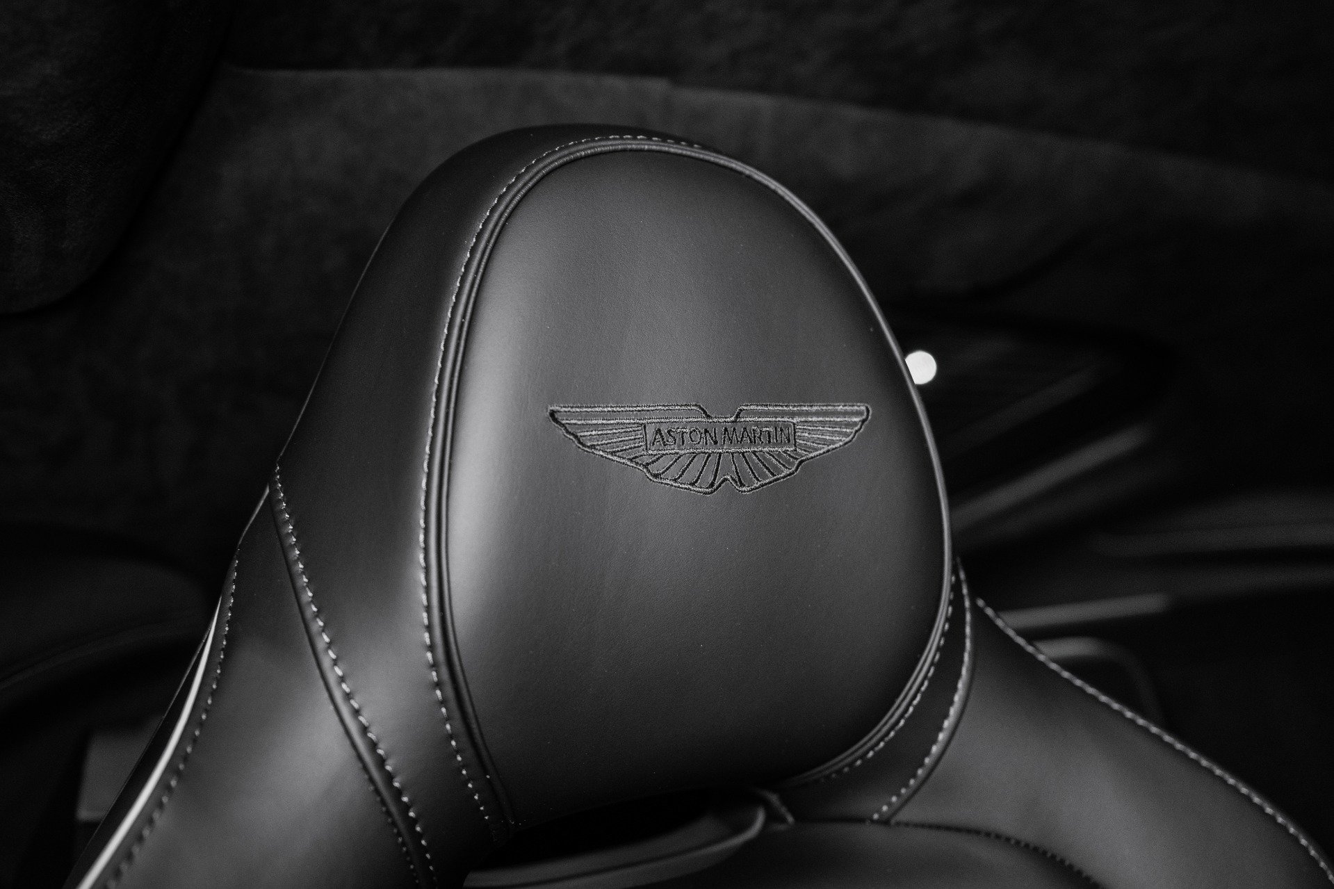 New 2026 Aston Martin V8 Vantage S RWD image 6