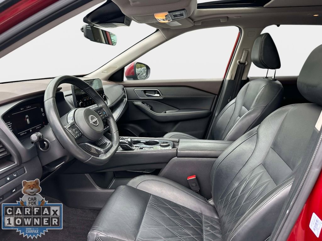 Used 2022 Nissan Rogue Platinum w/ Head-Up Display Package AWD/4WD image 17