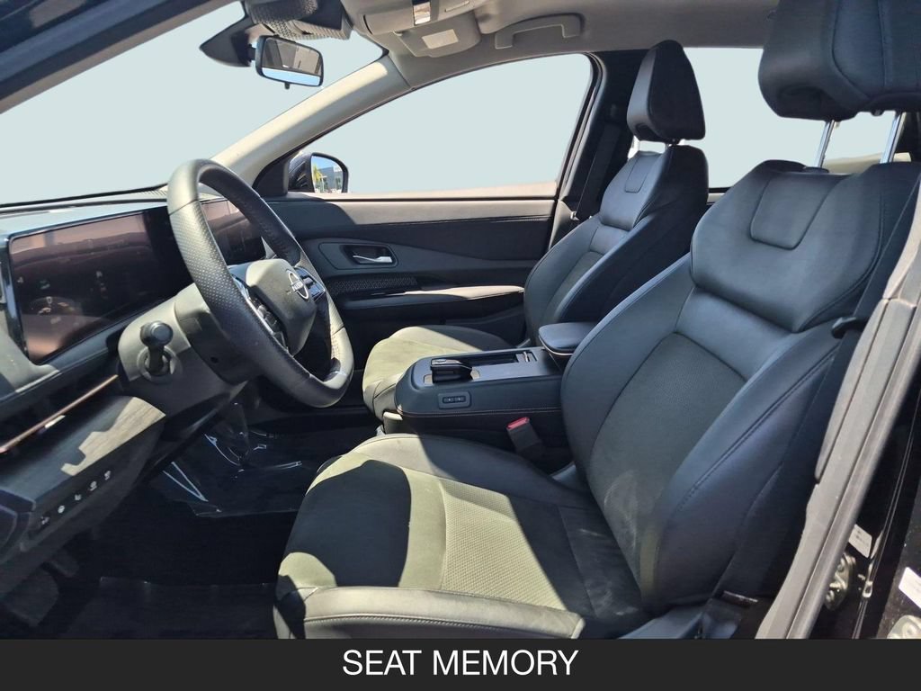 Used 2023 Nissan Ariya AWD image 14