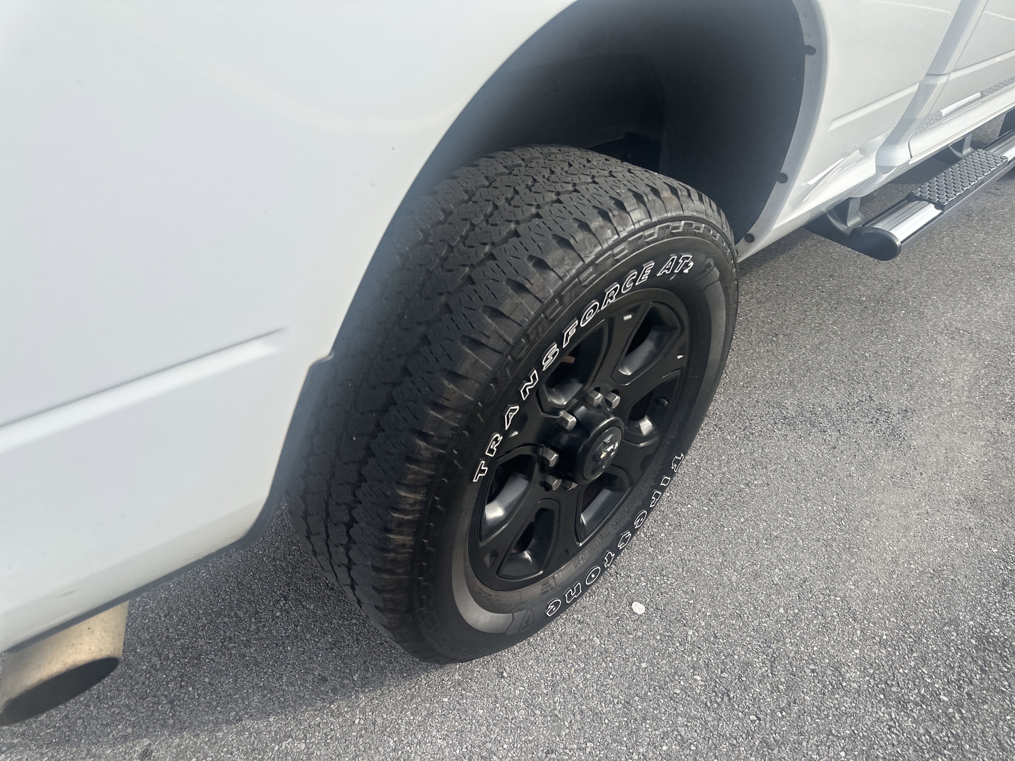 Used 2016 RAM 2500 Tradesman w/ Chrome Appearance Group image 26