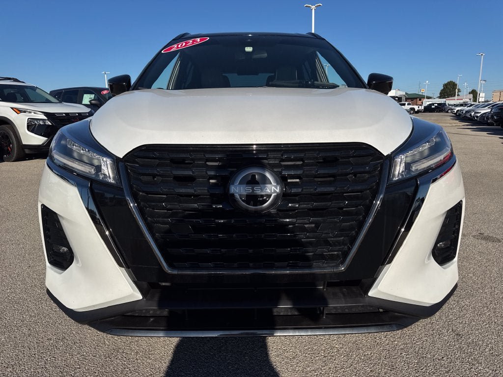 Used 2023 Nissan Kicks SR w/ SR Premium Package FWD image 10