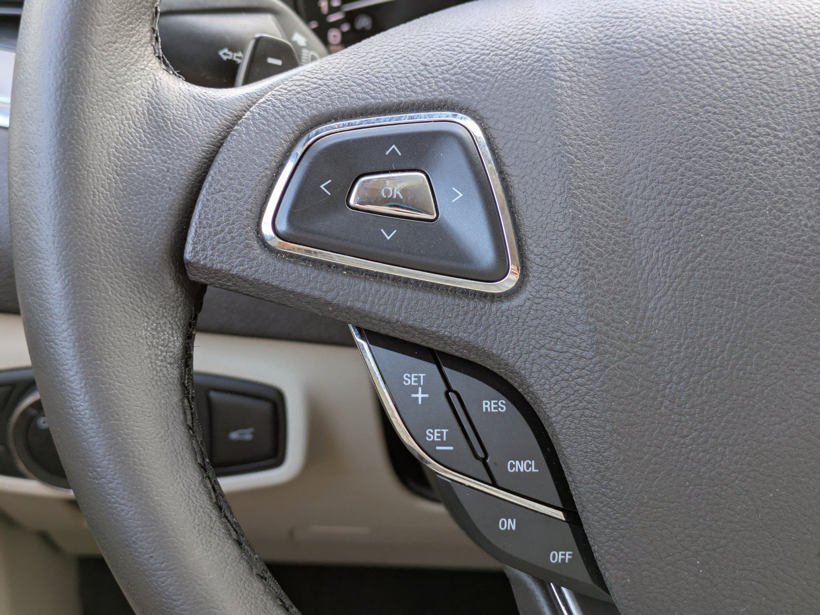 Used 2017 Lincoln MKC Premiere FWD image 21