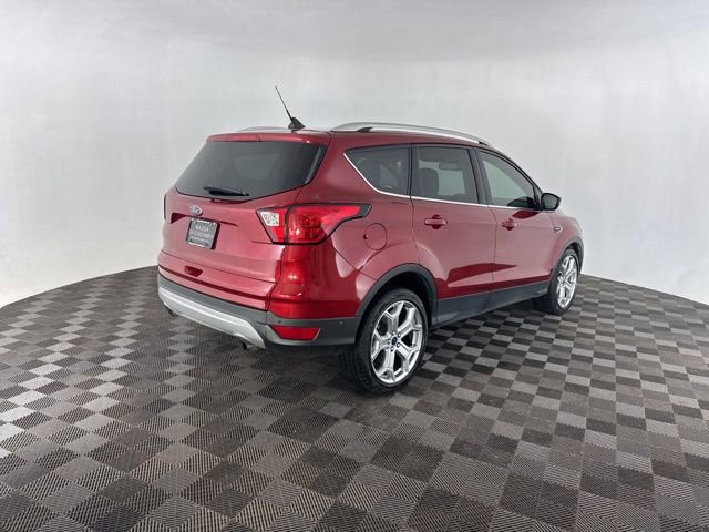 Used 2019 Ford Escape Titanium image 5