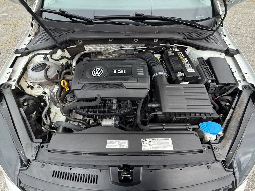 Used 2017 Volkswagen Golf Alltrack SE AWD/4WD image 26