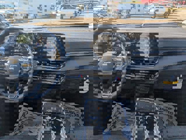 New 2026 Chevrolet Equinox LT w/ Convenience Package II image 13