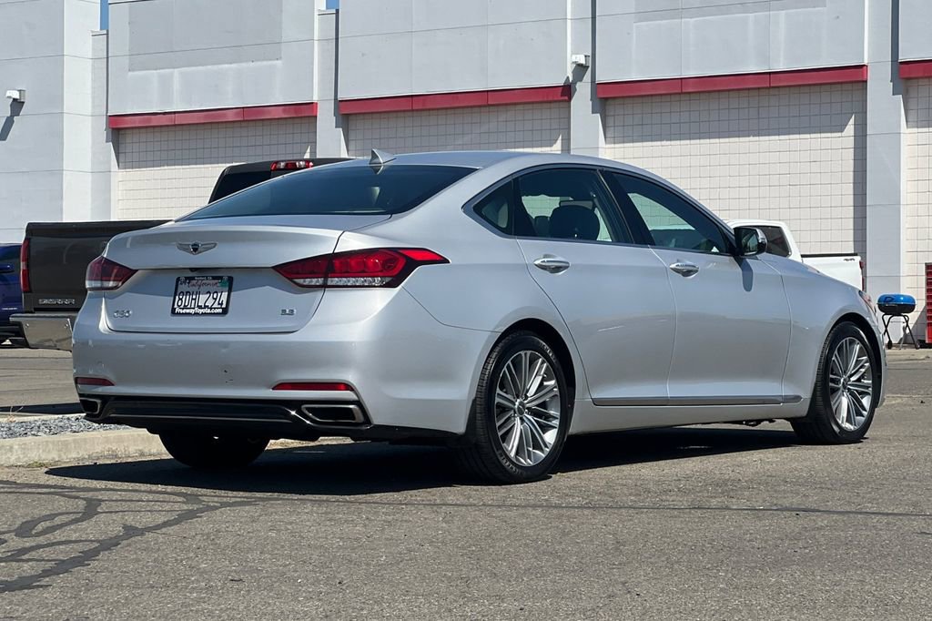 Used 2018 Genesis G80 3.8 RWD image 5