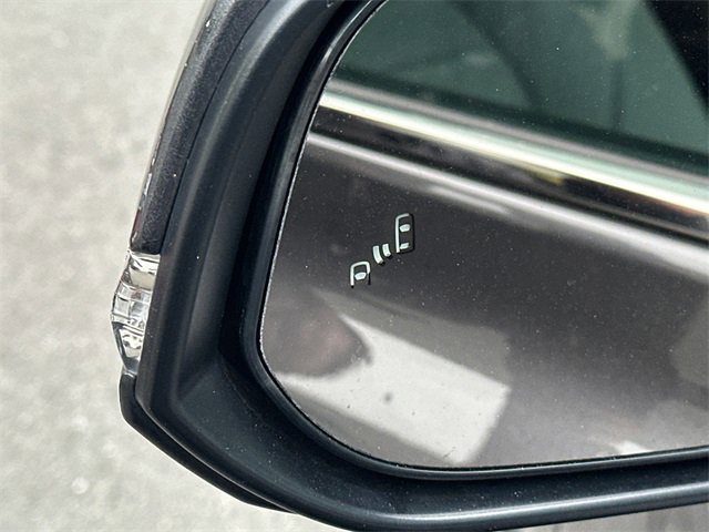 Certified 2024 Toyota Highlander XLE image 21