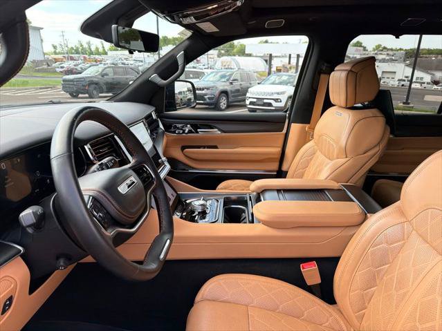 Certified 2025 Jeep Grand Wagoneer L Series III w/ Rear Seat Video Group 1 AWD/4WD image 7