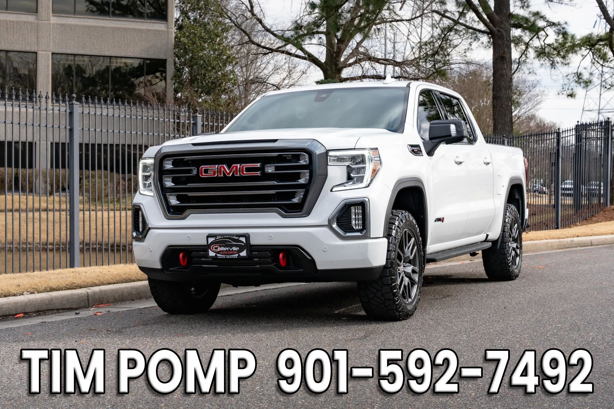Used 2022 GMC Sierra 1500 AT4 w/ AT4 Premium Package image 2