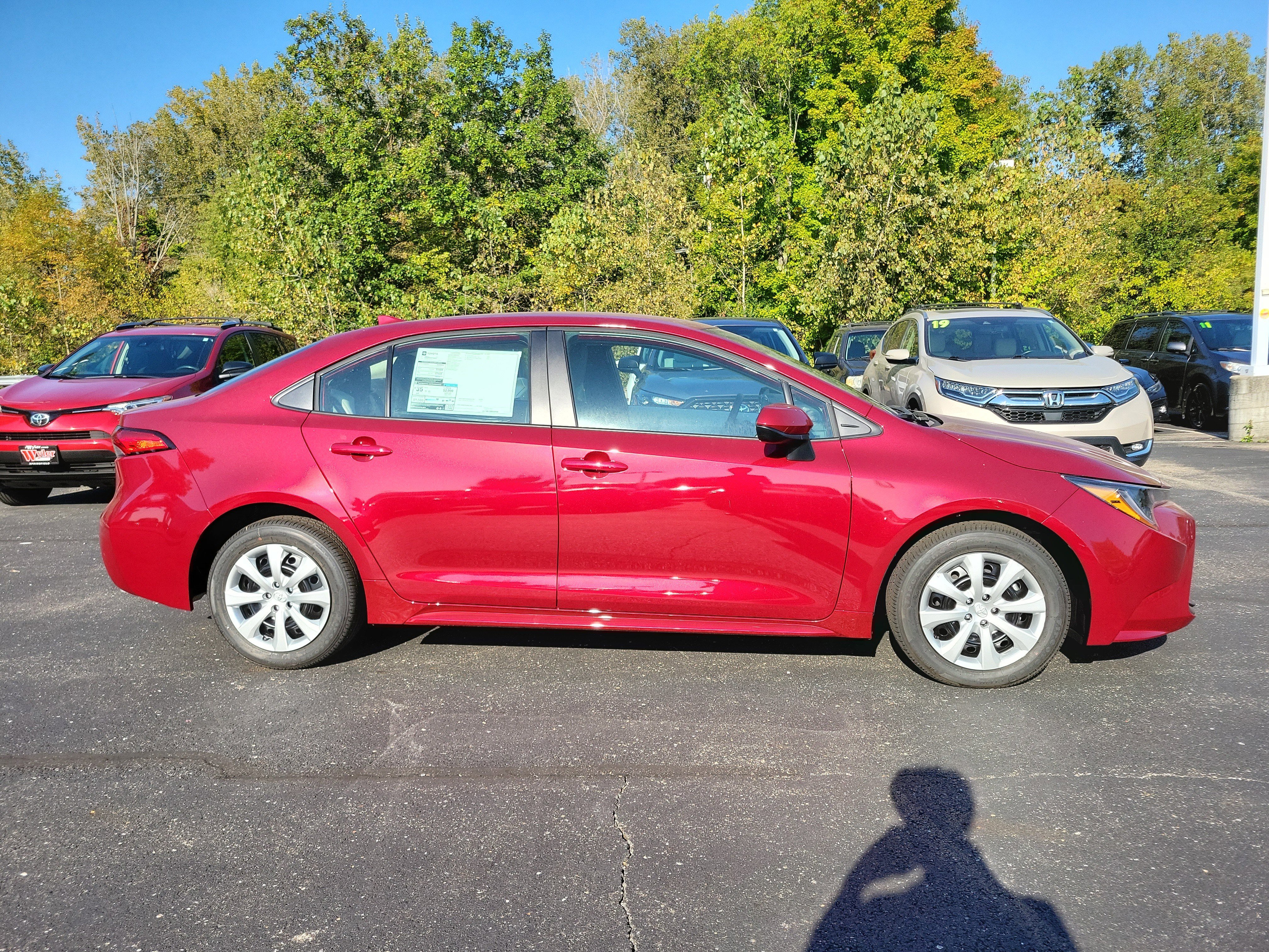 New 2025 Toyota Corolla LE image 3