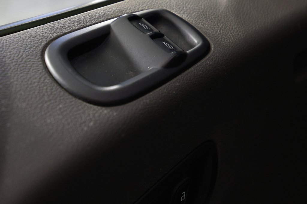 Used 2021 Ford Transit 350 XLT image 16