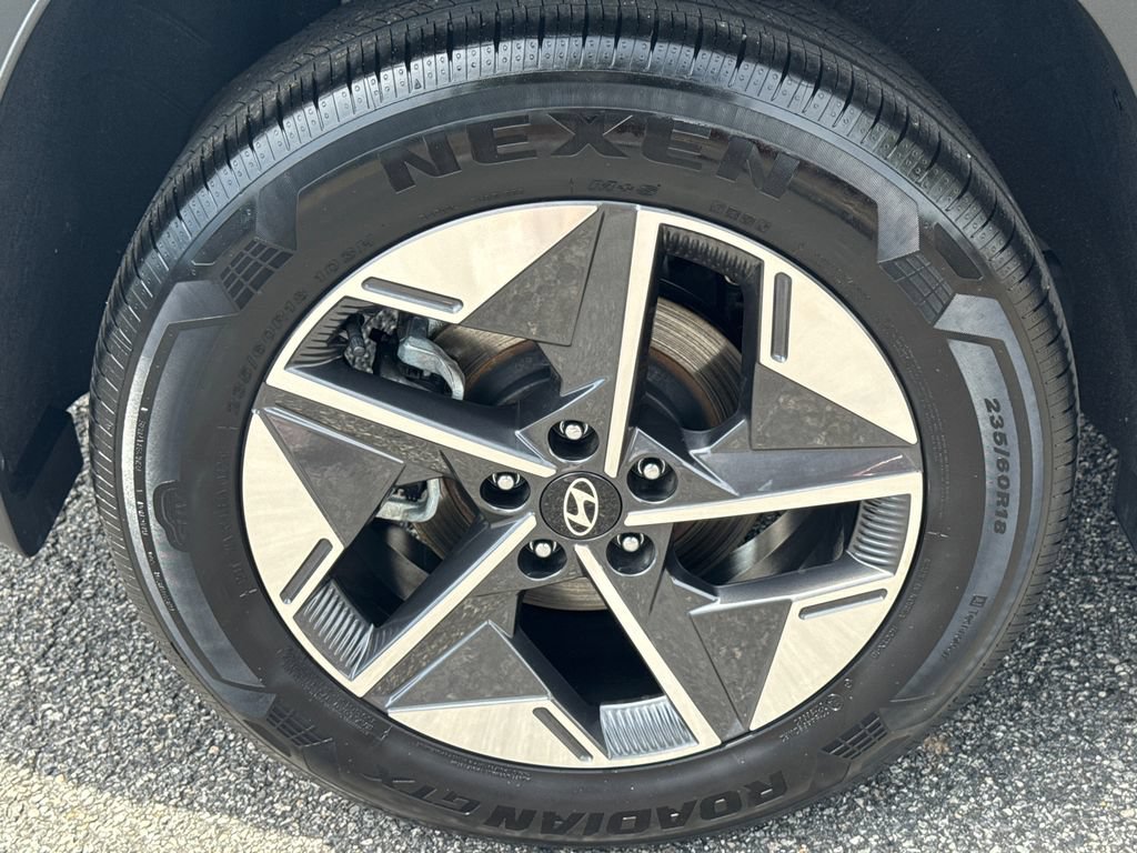 Certified 2025 Hyundai Tucson SEL AWD/4WD image 17