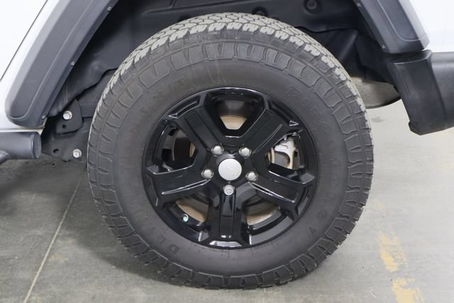 Used 2018 Jeep Wrangler Unlimited Sport S AWD/4WD image 30