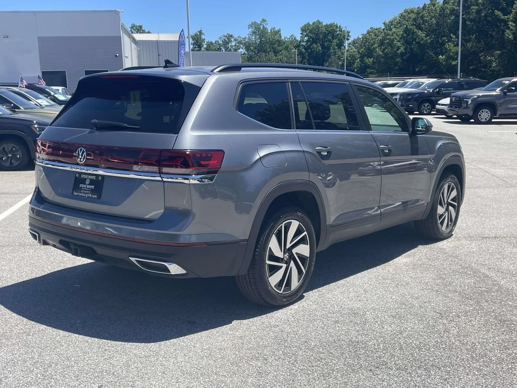 Certified 2025 Volkswagen Atlas SE FWD image 6