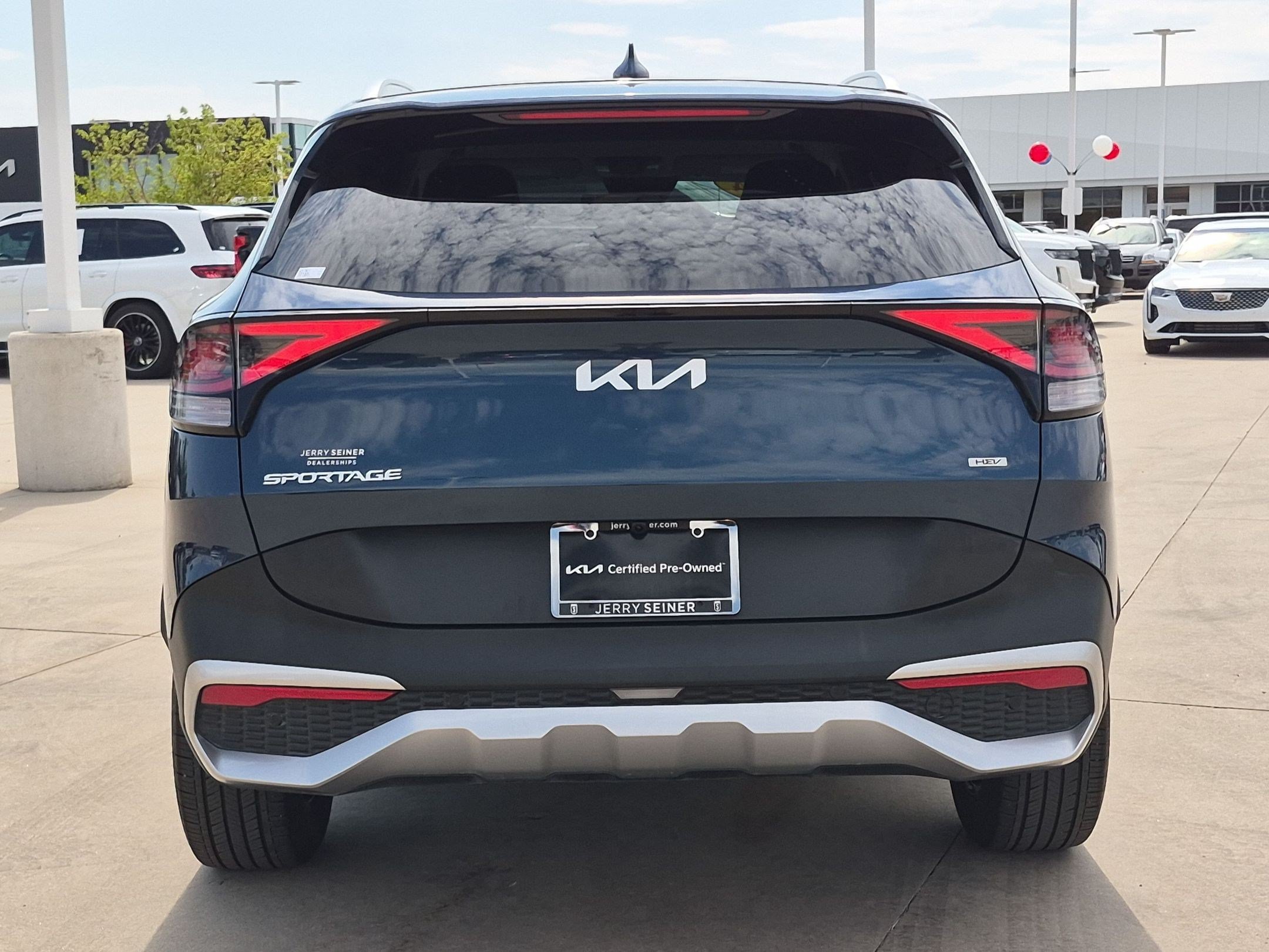 Certified 2024 Kia Sportage EX AWD/4WD image 4