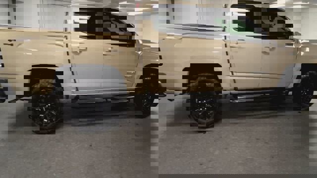 Certified 2022 GMC Canyon Elevation w/ Trailering Package image 9