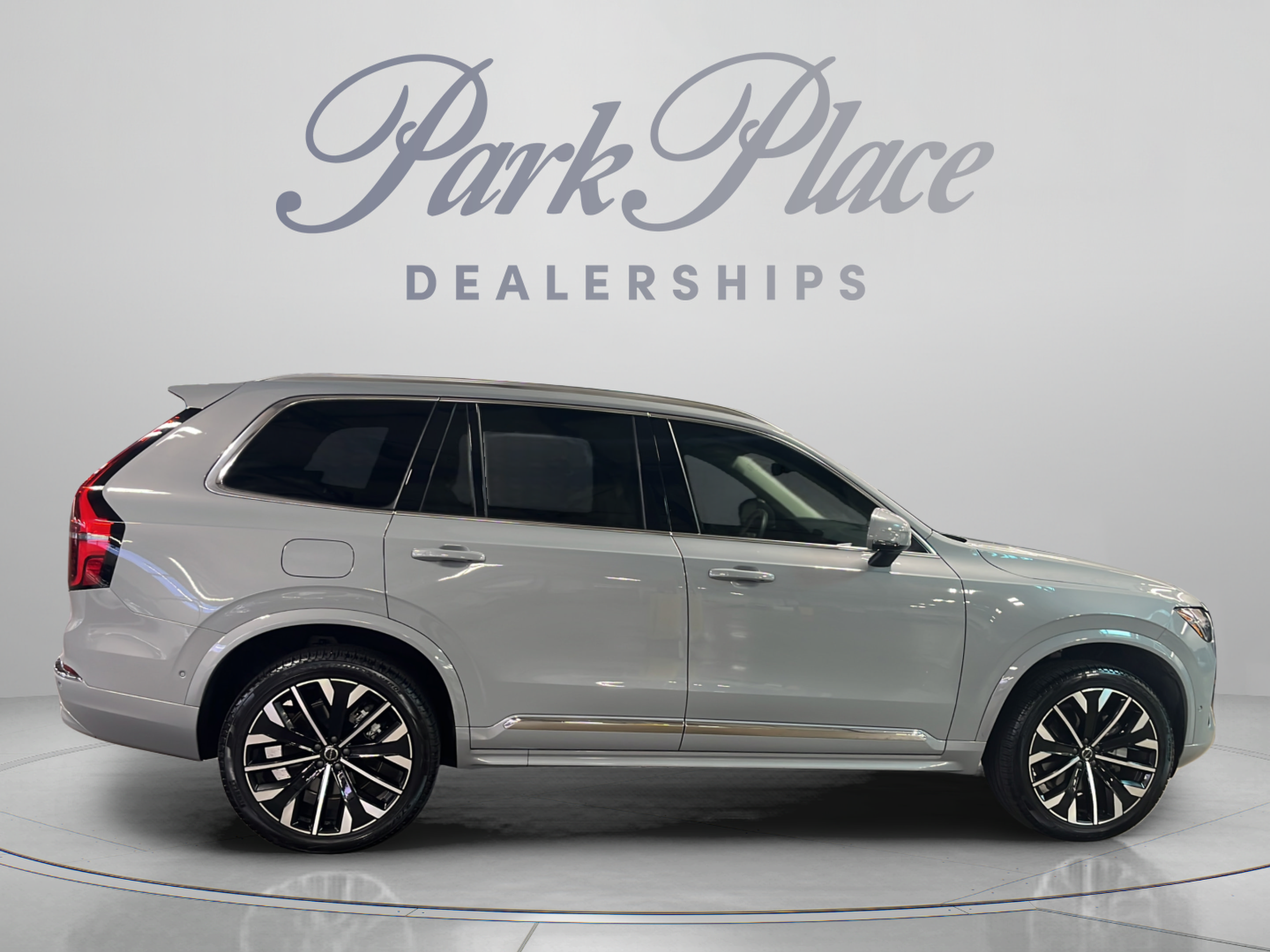 New 2026 Volvo XC90 B6 Ultra w/ Protection Package AWD/4WD image 8