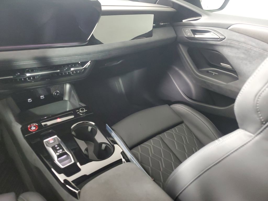 New 2025 Audi S6 e-tron Premium Plus image 16