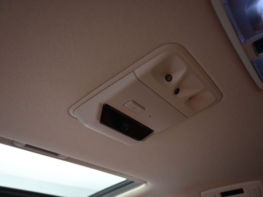 Used 2024 Kia Carnival SX Prestige image 46