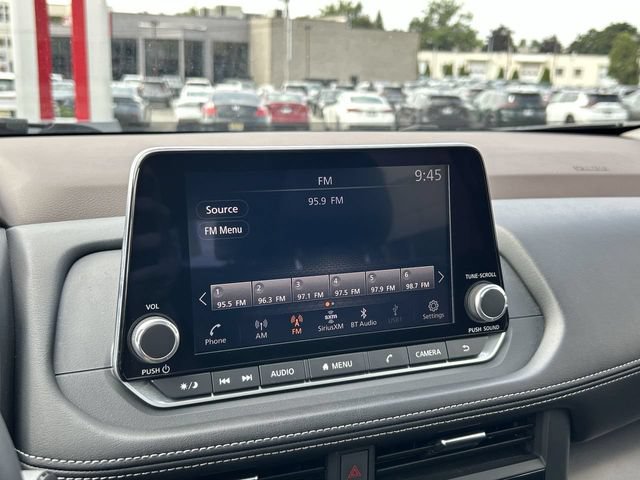 Certified 2023 Nissan Rogue SV w/ SV Premium B Package AWD/4WD image 20