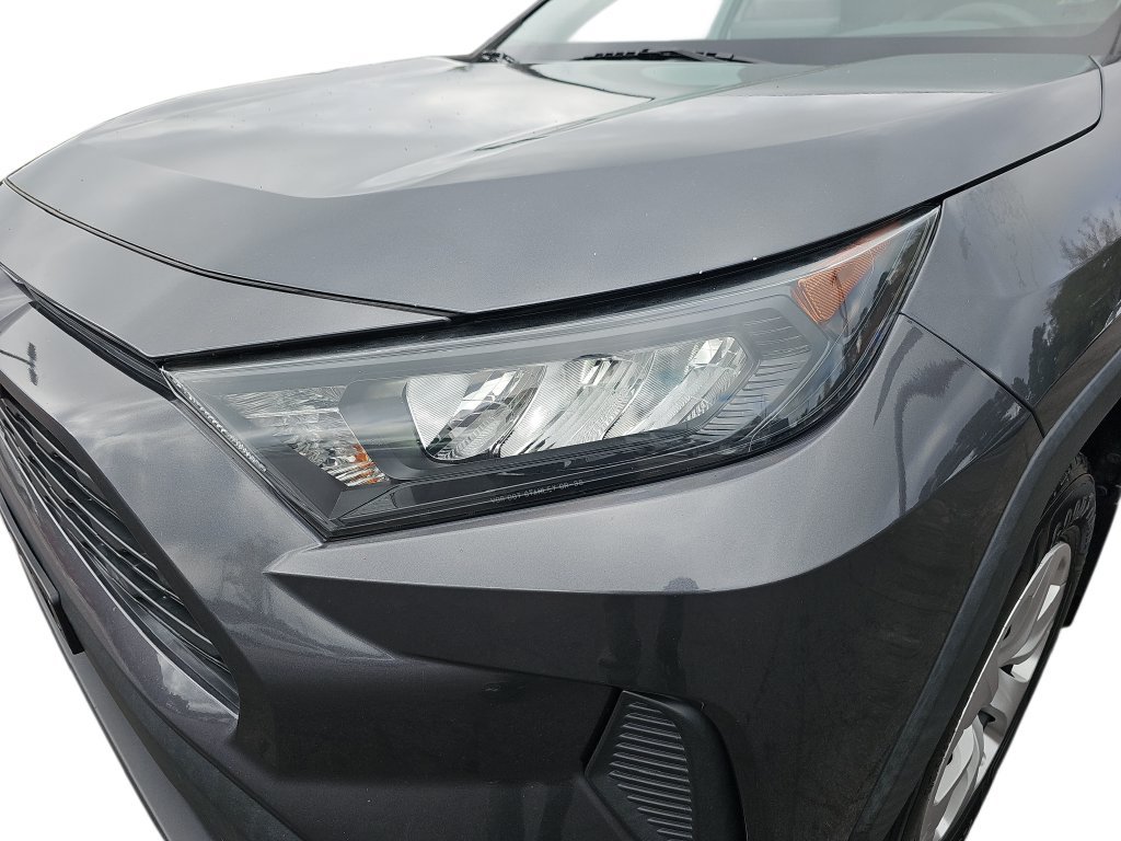 Used 2020 Toyota RAV4 LE w/ All Weather Liner Package AWD/4WD image 31