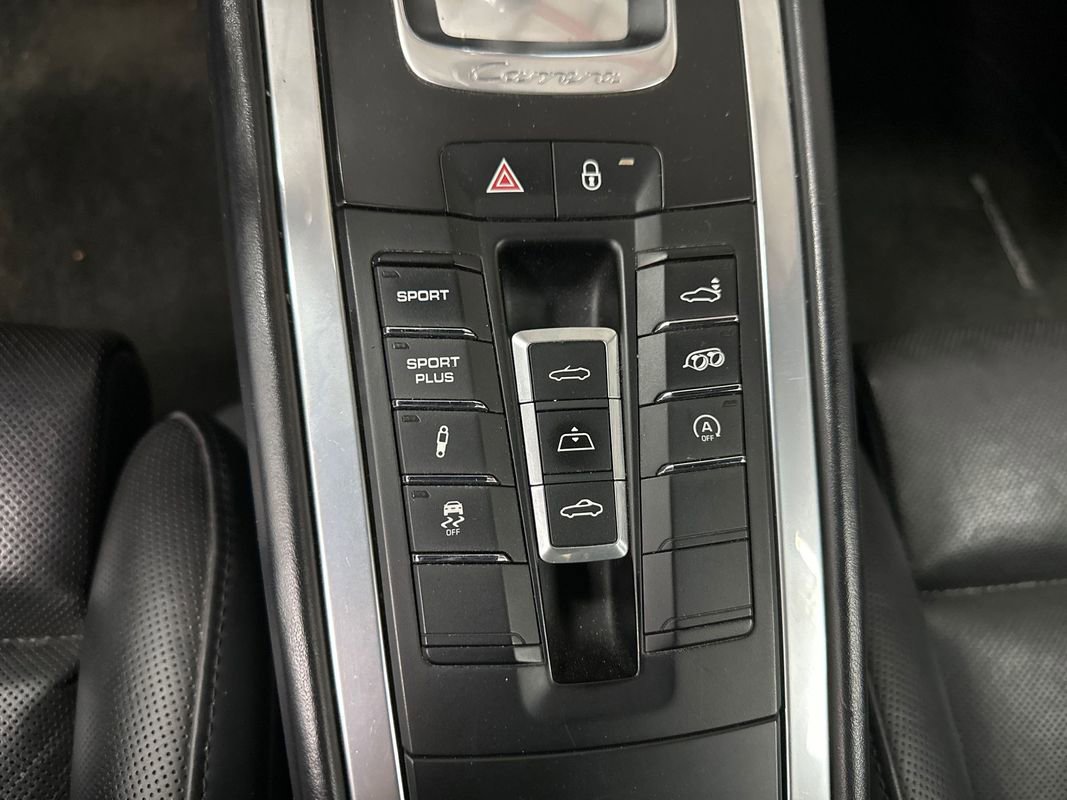 Used 2012 Porsche 911 Carrera S image 16