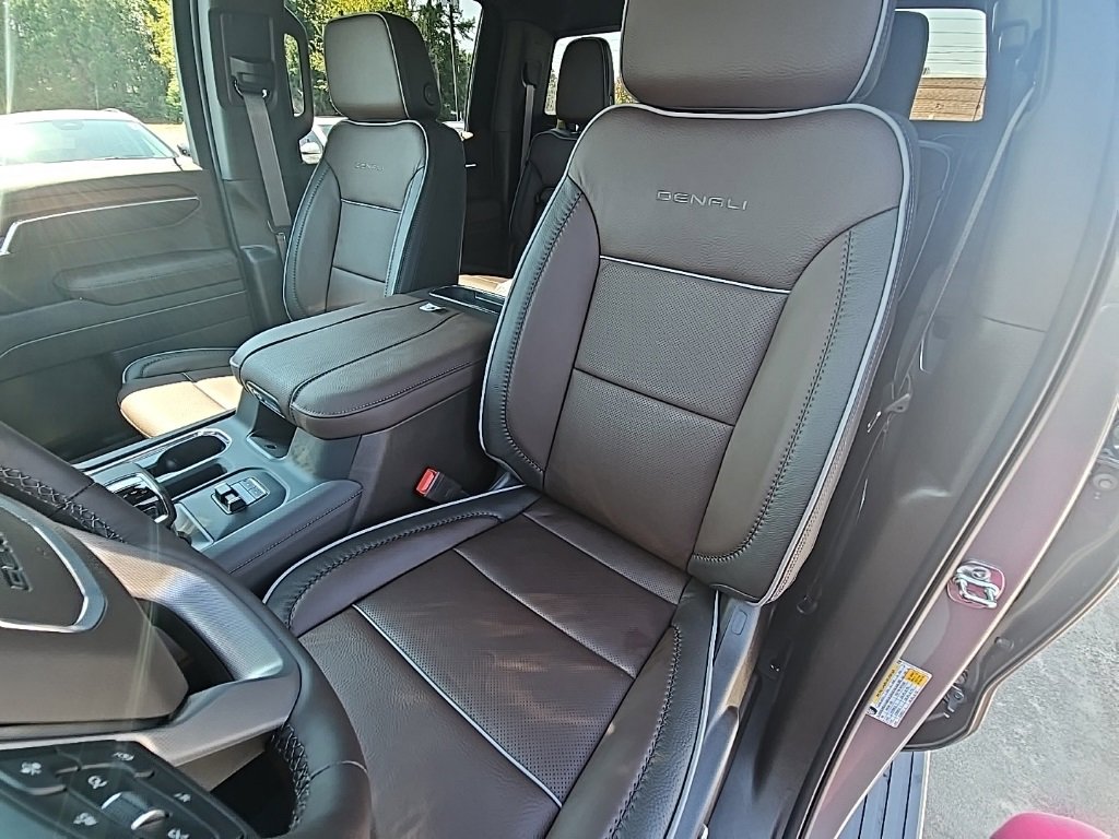 New 2026 GMC Sierra 1500 Denali image 14