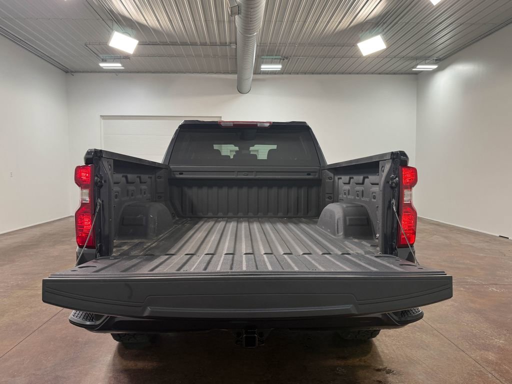 Used 2023 Chevrolet Silverado 1500 Custom image 26