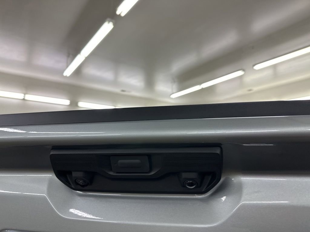 New 2026 GMC Sierra 1500 Elevation image 14