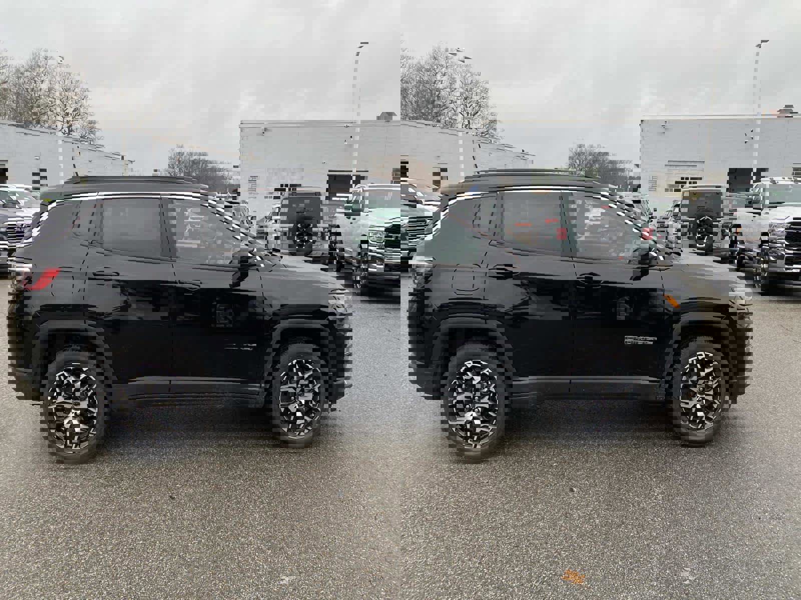 New 2026 Jeep Compass Limited image 2