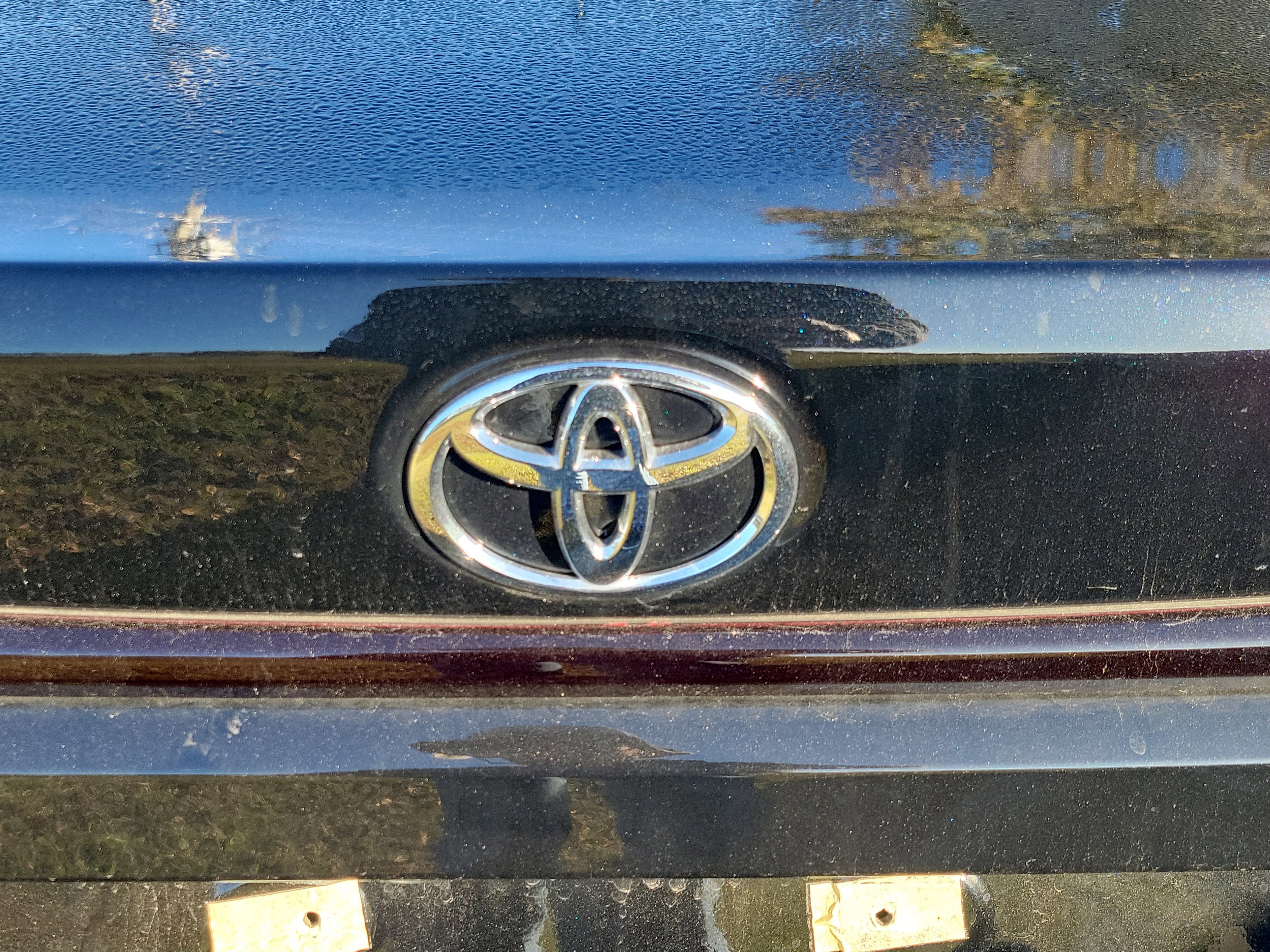 Certified 2025 Toyota Corolla LE image 18