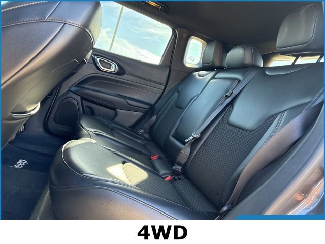 Used 2023 Jeep Compass Altitude image 13