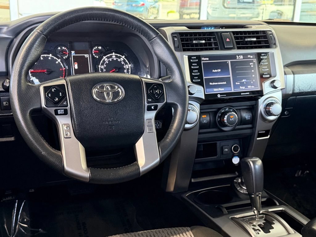 Used 2021 Toyota 4Runner SR5 AWD/4WD image 32