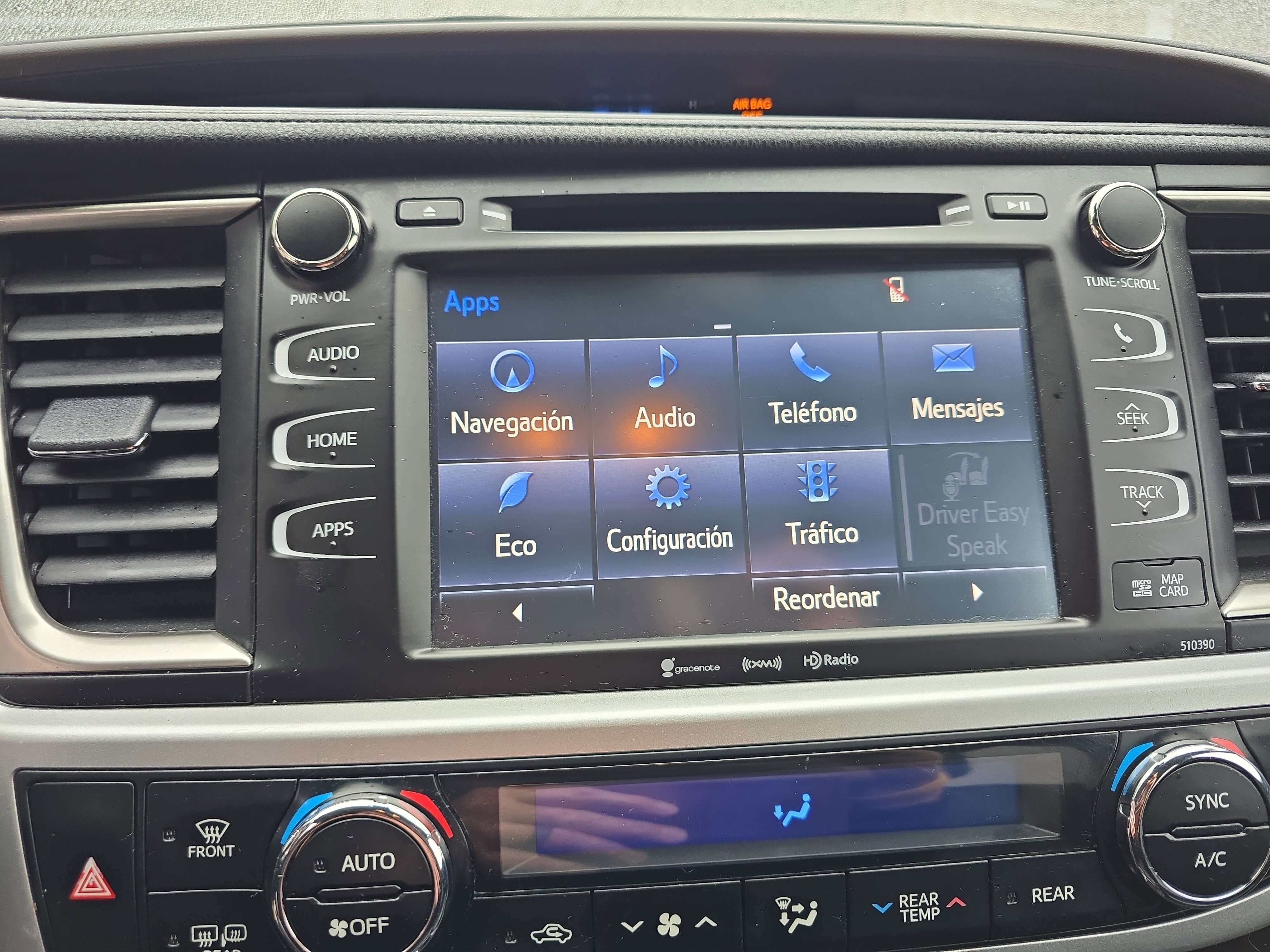 Used 2019 Toyota Highlander XLE image 30