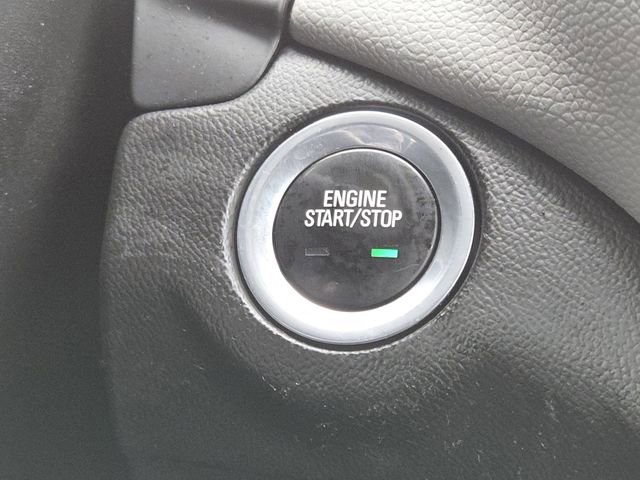 Used 2021 Chevrolet Equinox LS w/ LS Convenience Package image 11