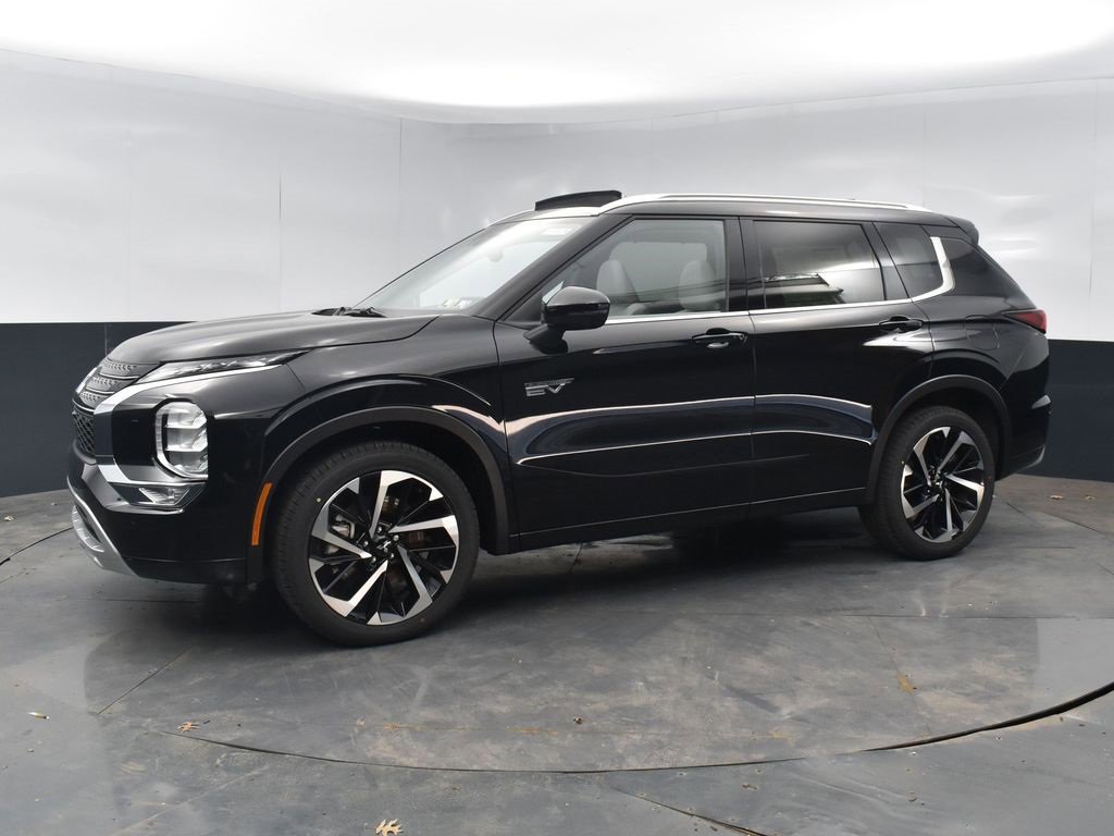 New 2025 Mitsubishi Outlander SEL image 4