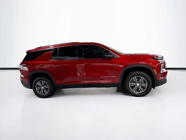 Used 2026 Chevrolet Traverse LT w/ Driver Confidence Package image 8