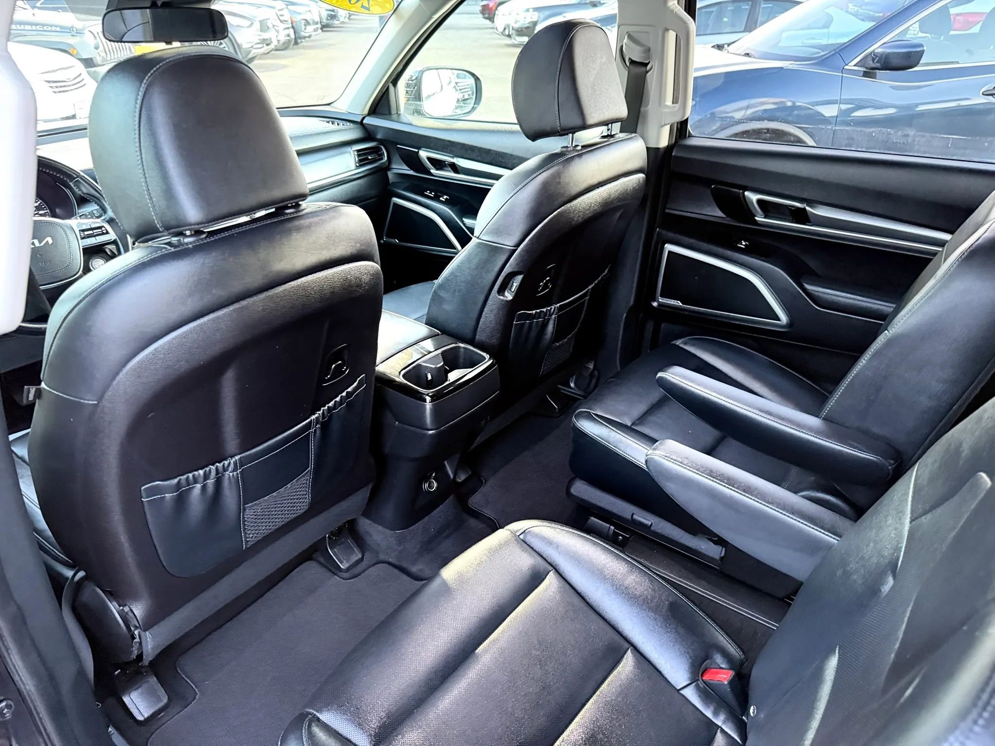 Used 2022 Kia Telluride S image 15
