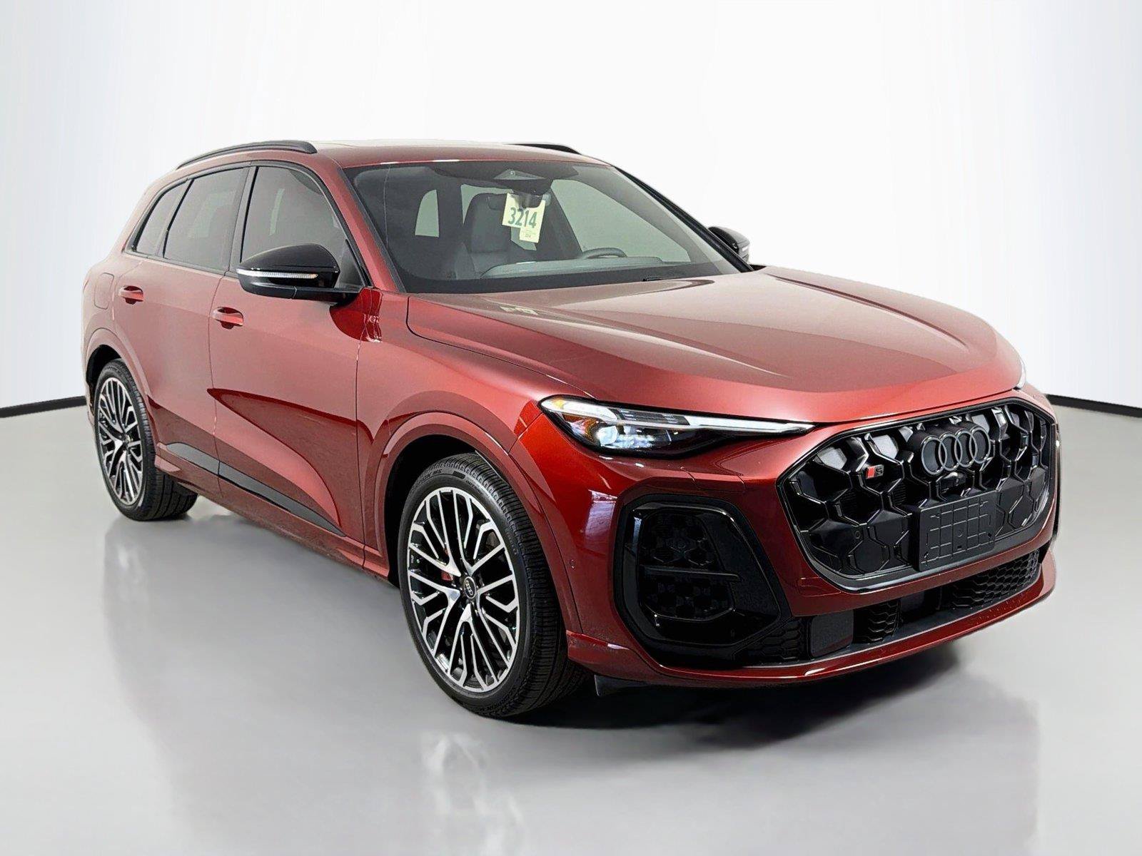 Used 2025 Audi SQ5 Premium Plus AWD/4WD image 9