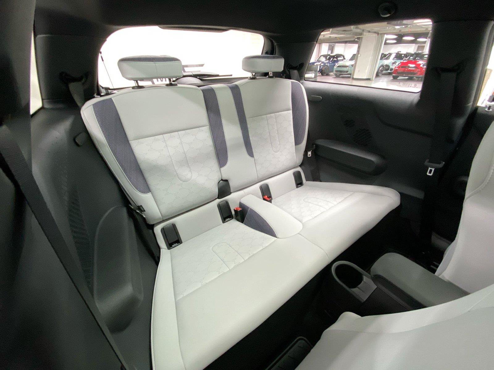 Used 2026 MINI Cooper S FWD image 29