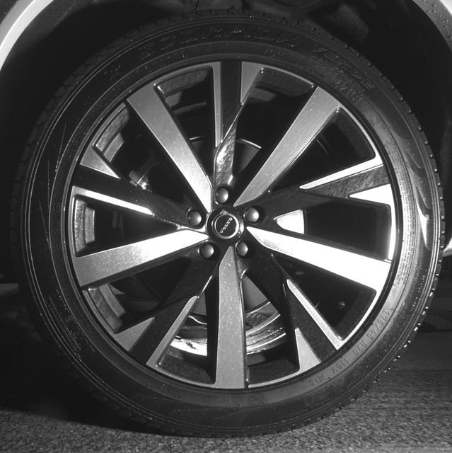 New 2026 Volvo XC90 B6 Core image 50