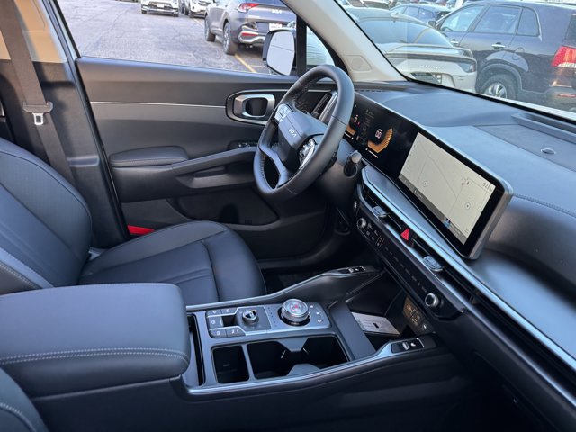 New 2026 Kia Sorento EX AWD/4WD image 8