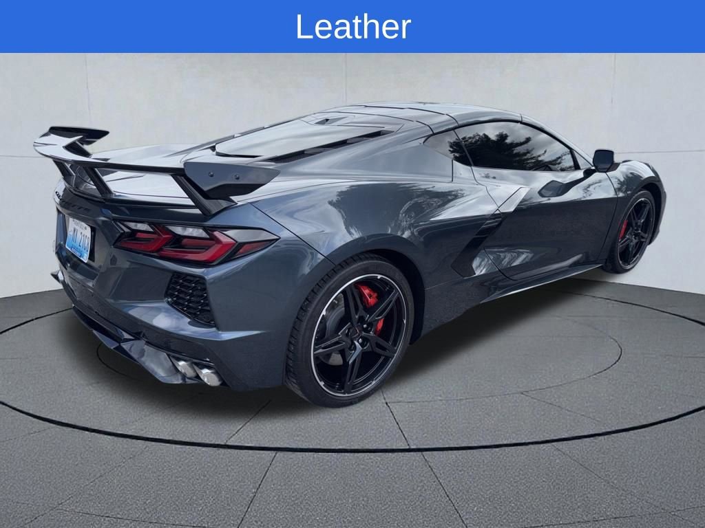 Used 2021 Chevrolet Corvette Stingray Premium Cpe w/ Z51 Performance Package RWD image 7