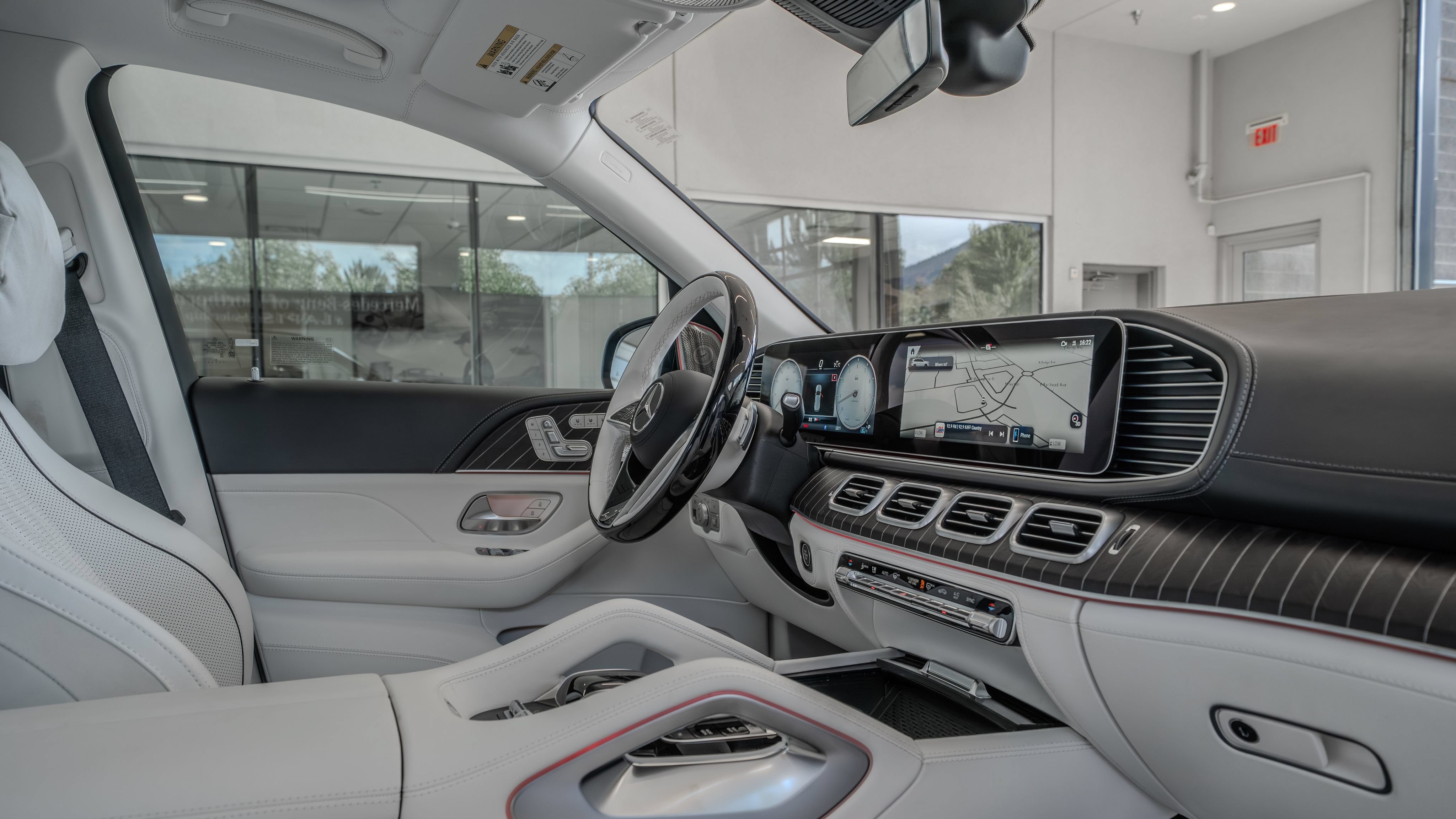 New 2026 Mercedes-Benz Maybach GLS 600 4MATIC image 18