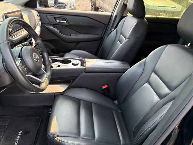 Certified 2023 Nissan Rogue SV w/ SV Premium B Package AWD/4WD image 7