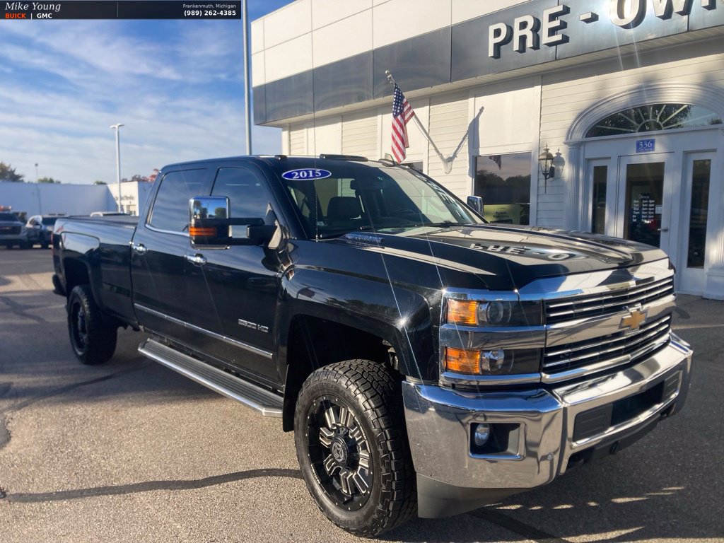 Used 2015 Chevrolet Silverado 2500 LTZ w/ Duramax Plus Package AWD/4WD image 3