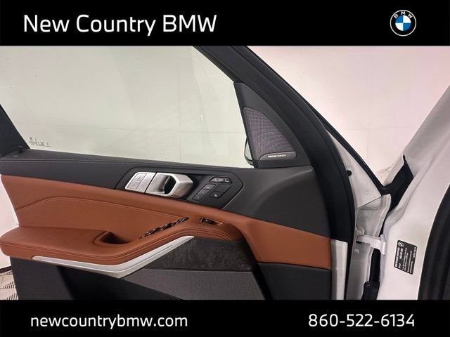 New 2027 BMW X7 xDrive40i w/ M Sport Package AWD/4WD image 19
