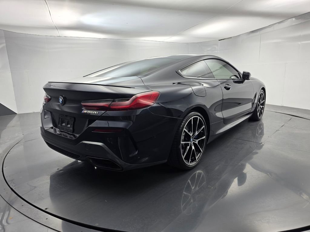 Used 2022 BMW M850i xDrive Coupe w/ Driving Assistance Package AWD/4WD image 6